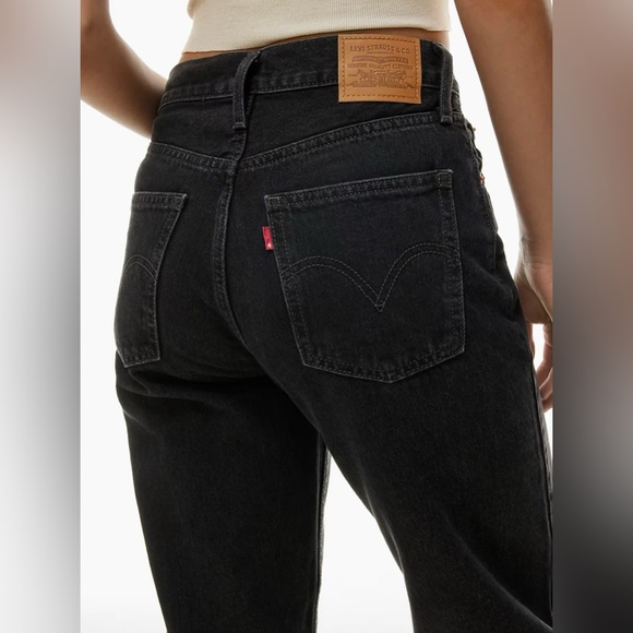Levi’s Dad Jean from Aritzia - Picture 2 of 5